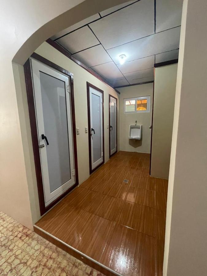 אוטילה Fenix Hotel & Hostel מראה חיצוני תמונה